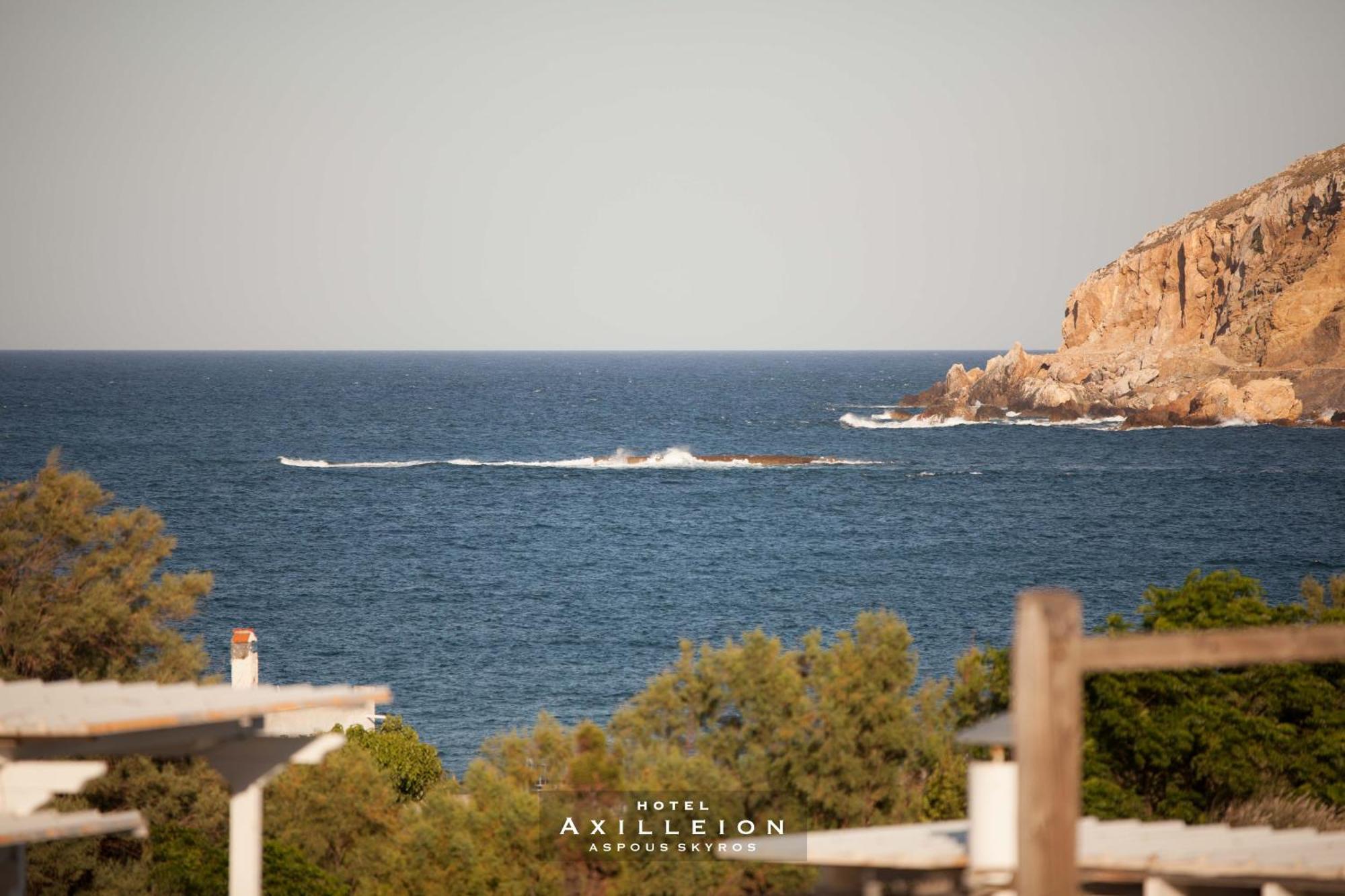 Achilleion Hotel Skyros Exteriör bild