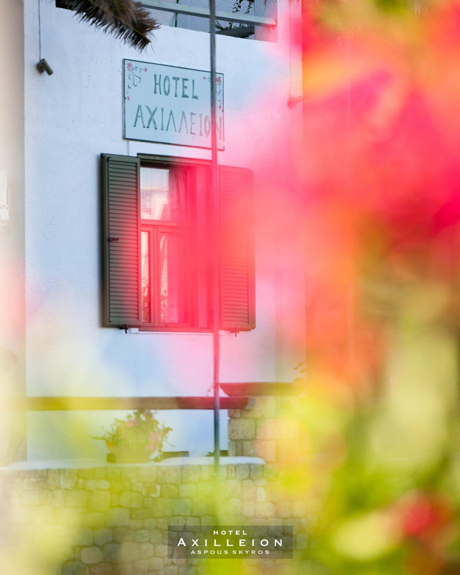 Achilleion Hotel Skyros Exteriör bild